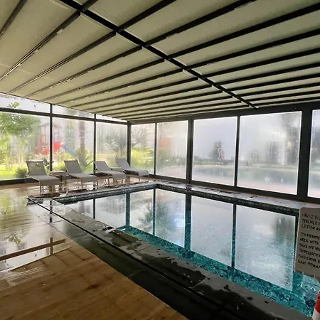 Ocean - Pool & Sea Apartman